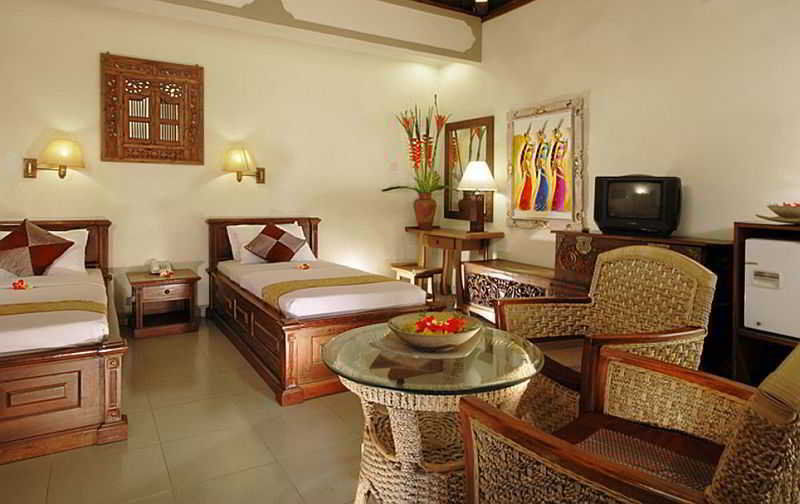 Restu Bali Hotel Legian Esterno foto